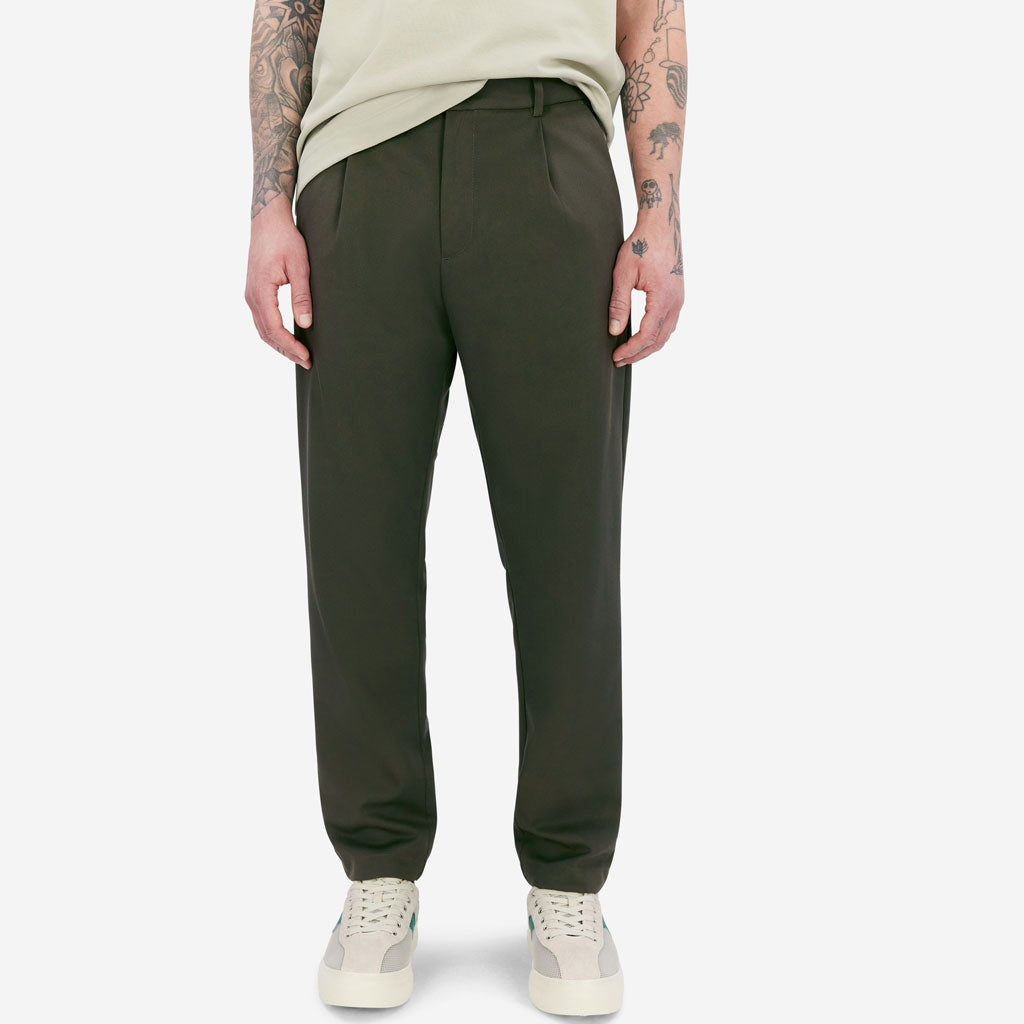 Elvine Chino Arnason Shelter Green